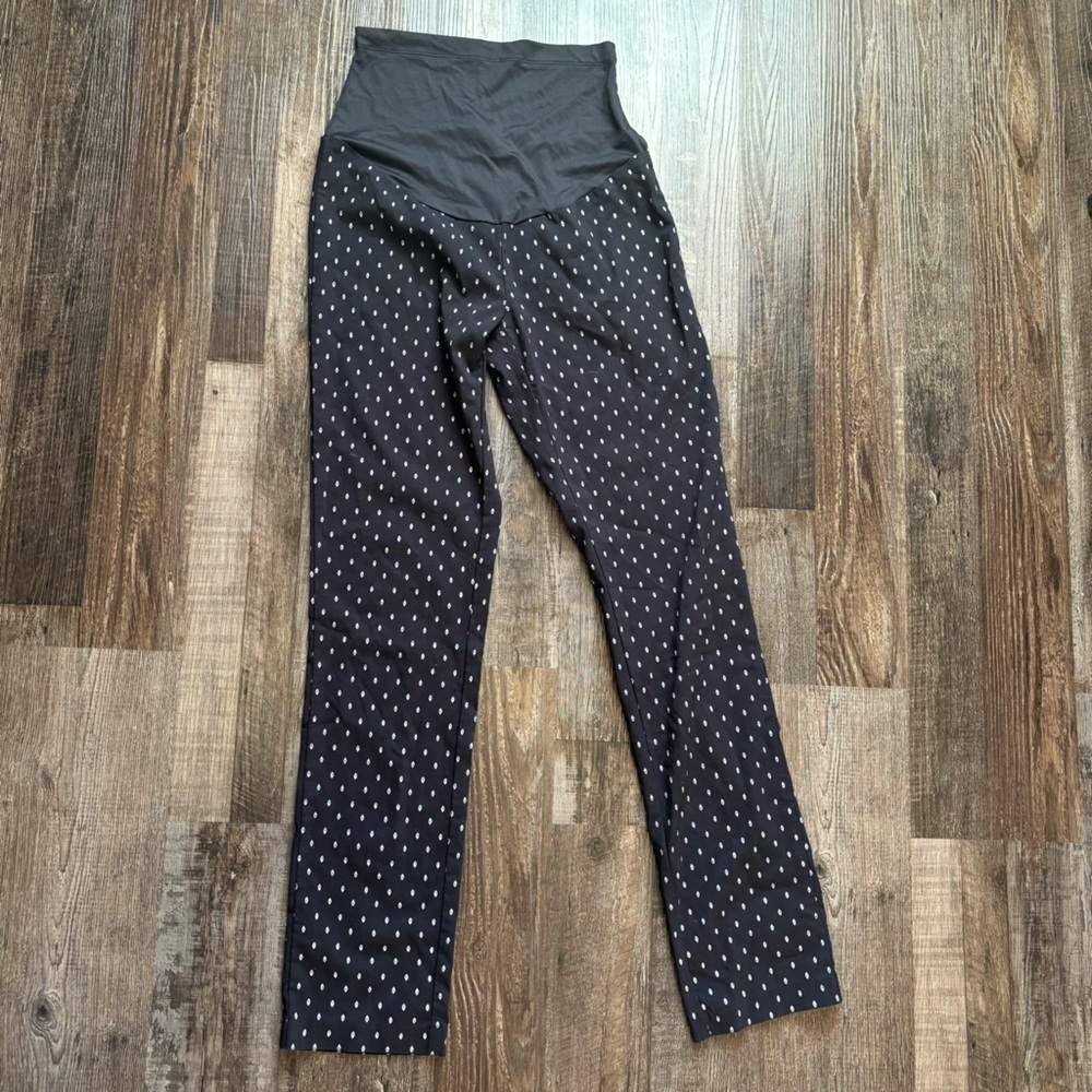 #0040 Black Polka Dot Maternity Leggings, size S